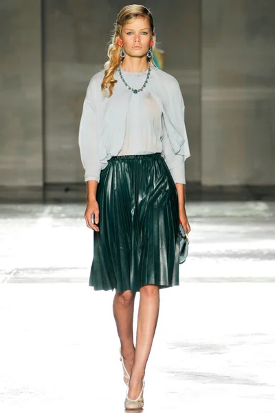 Look 20